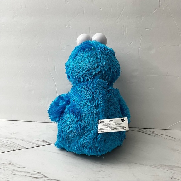 Cookie Monster Talking Sesame Street Feed Me Plush Size 14.5" Stuffed Animal - Picture 3 of 11